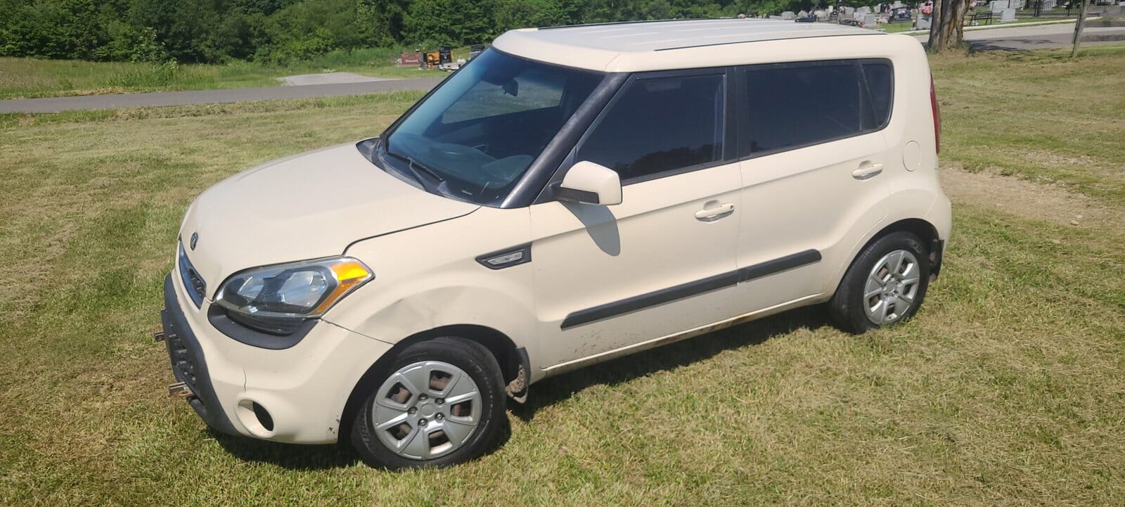 Read more about the article ***SOLD***2013 KIA SOUL BASE***SOLD***