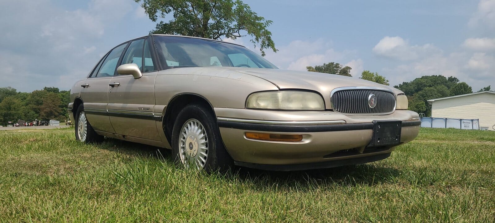 Read more about the article ***SOLD***Buick LeSabre***SOLD***